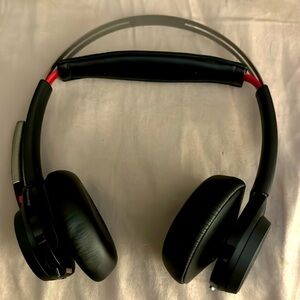Plantronics wireless headphones.  NEW— NEVER USED.